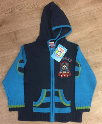 Bewolkt Zwitsers lezing Thomas de Trein Vest met capuchon (donkerblauw/lichtblauw/gestreept en met rits) (Maat: 98-104) | TH-Vest blauwgestreept Bewolkt Zwitsers lezing Thomas de Trein Vest met capuchon (donkerblauw/lichtblauw/gestreept en met rits) (Maat: 98-104) | TH-Vest blauwgestreept